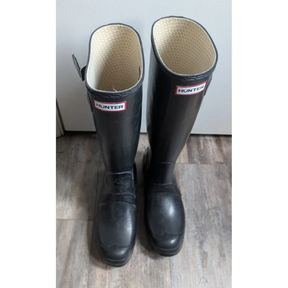 Hunter W23499 Hunter Original Tall Rain Boot Black Women's Size 9 Water Proof